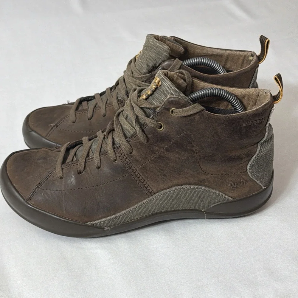 Cushe‎ Hood WP Chukka Boots Shoes Men's 9 Dark Brown Leather Lace Up Waterproof